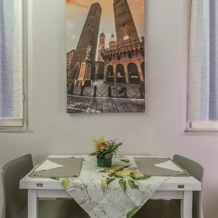 Lägenhet Mono 19 Modena